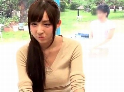 アイドルレベルに可愛いスーパー美少女！外で彼氏が待っているのにガッツリ中出しされてしばらく失神状態ｗ